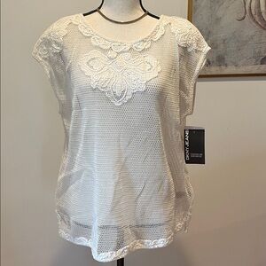 NWT DKNY Embroidered Cotton Fishnet Lace Sleeveless Top Large Off-White